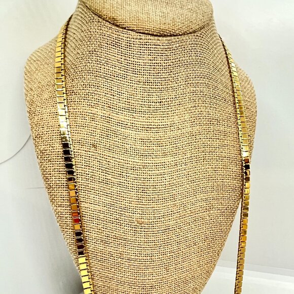 VINTAGE MONET NECKLACE GOLD TONE SQUARES COLLAR CHAIN SEGMENTED 80S SIGNED 1980S - Picture 2 of 13